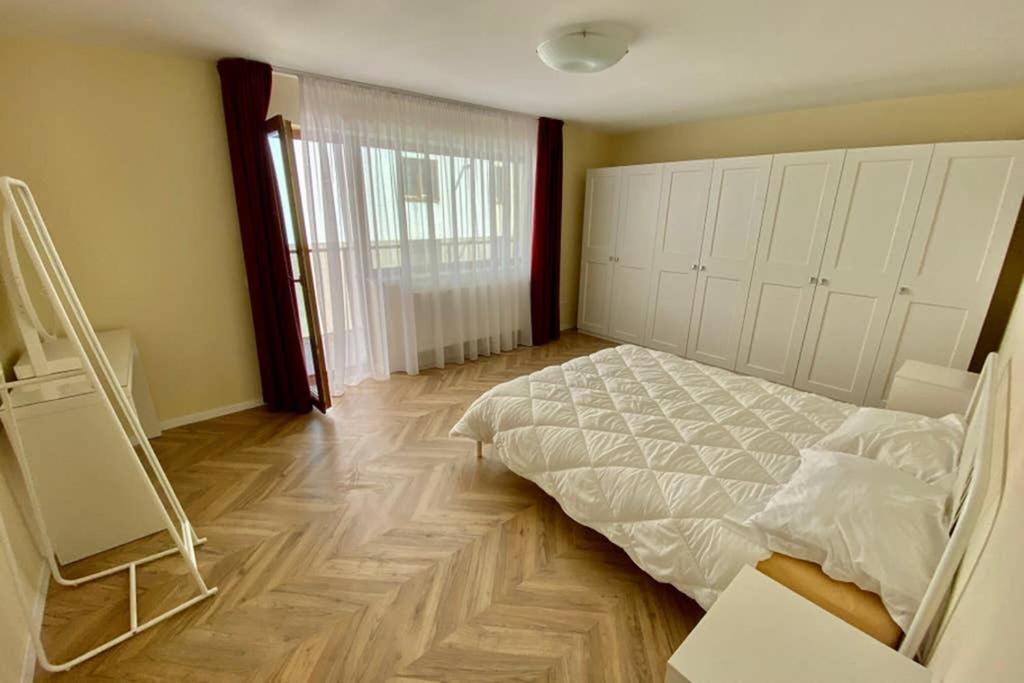 Cozy Modern One Bedroom Floreşti Extérieur photo